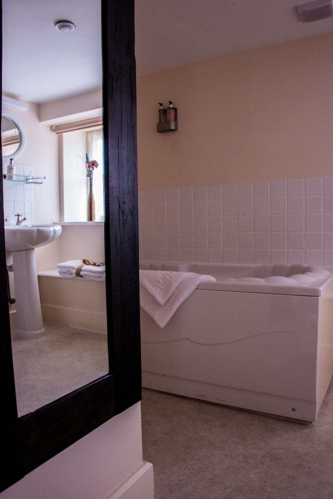 The Dove Inn Micheldever المظهر الخارجي الصورة